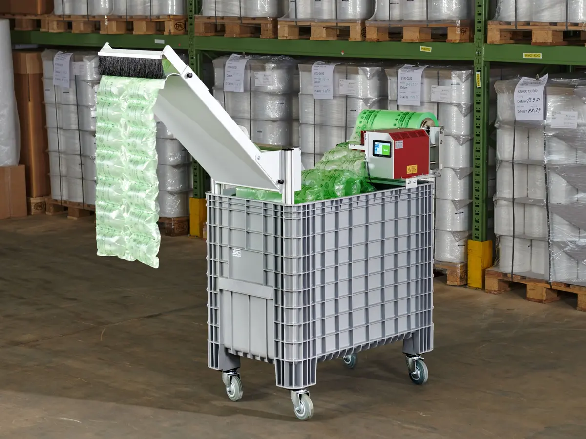 Cirrus FlexiBox presenting air cushions ergonomically beside a packing station
