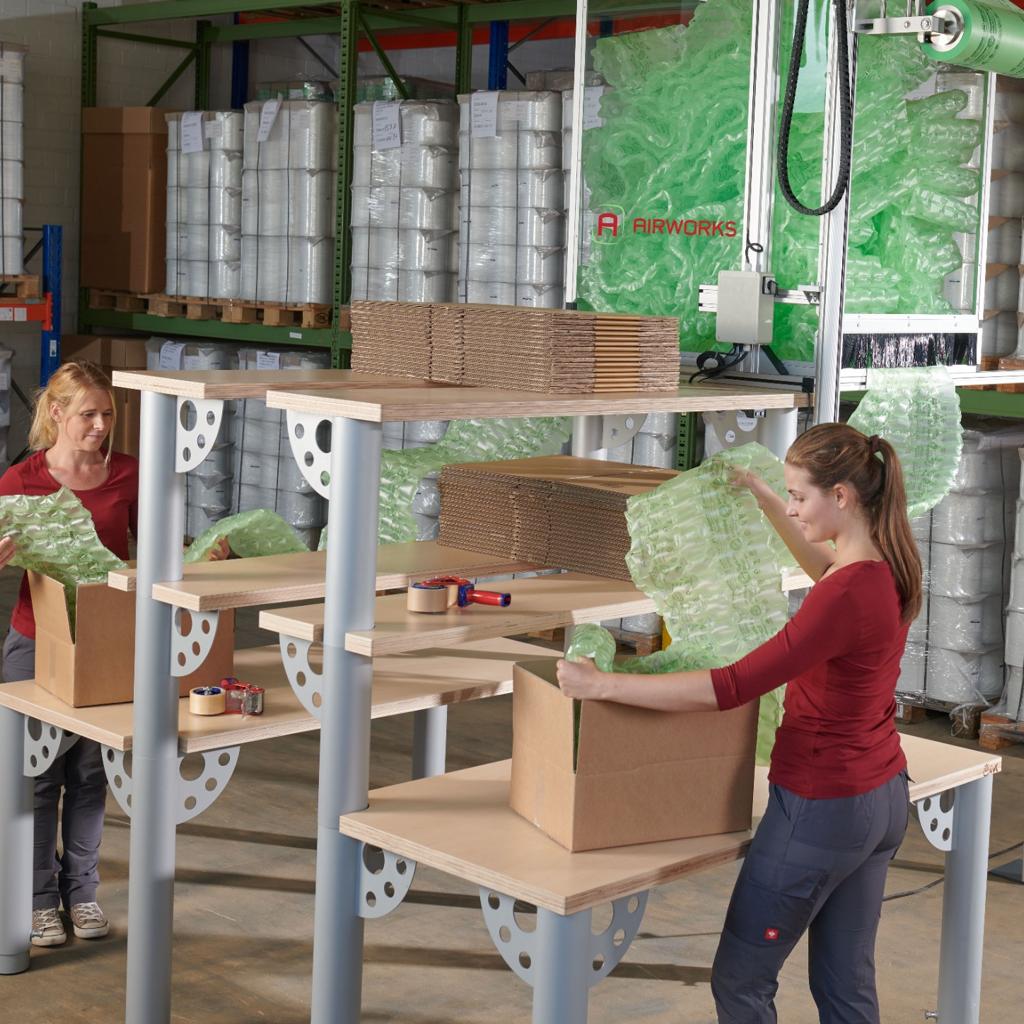 Cirrus inflatable packaging machine used for on-demand protective cushioning