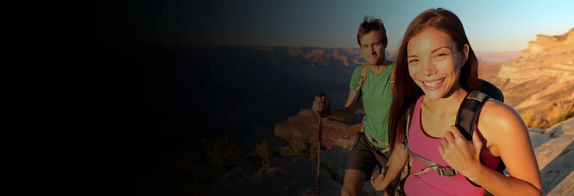 couple hiking Grand Canyon