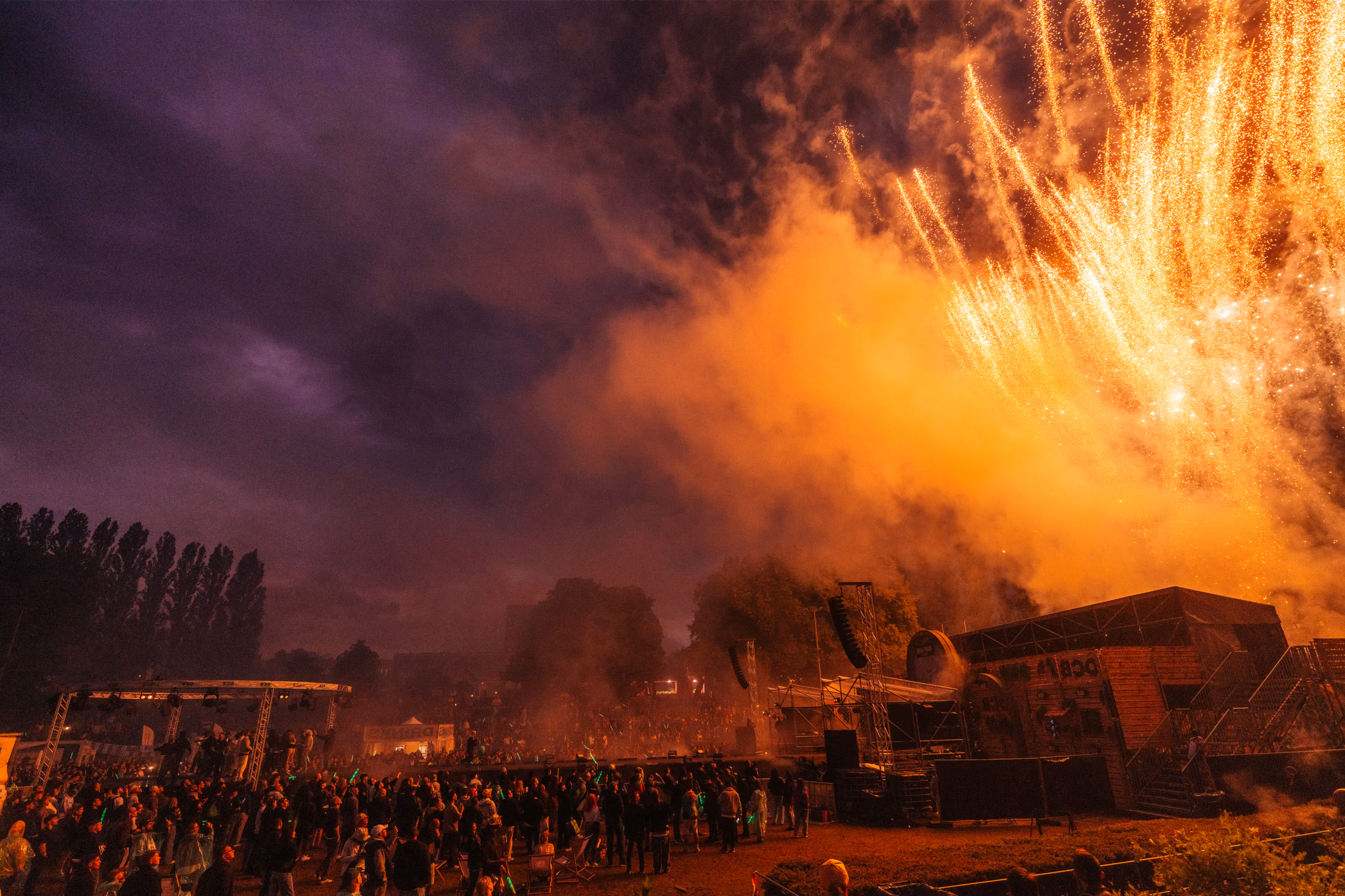 Feuerwerk über dem Sommergarten