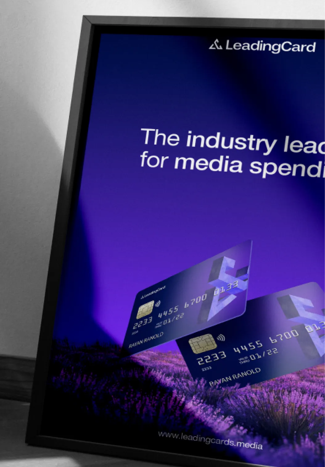 Leading Cards header presentation by ofspace