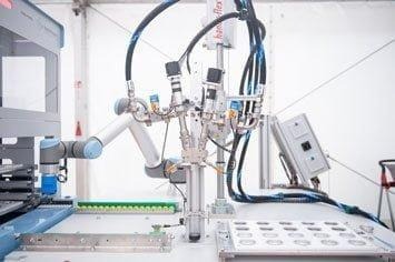 Solución de encapsulado ViscoTec para Fichter-Maschinen