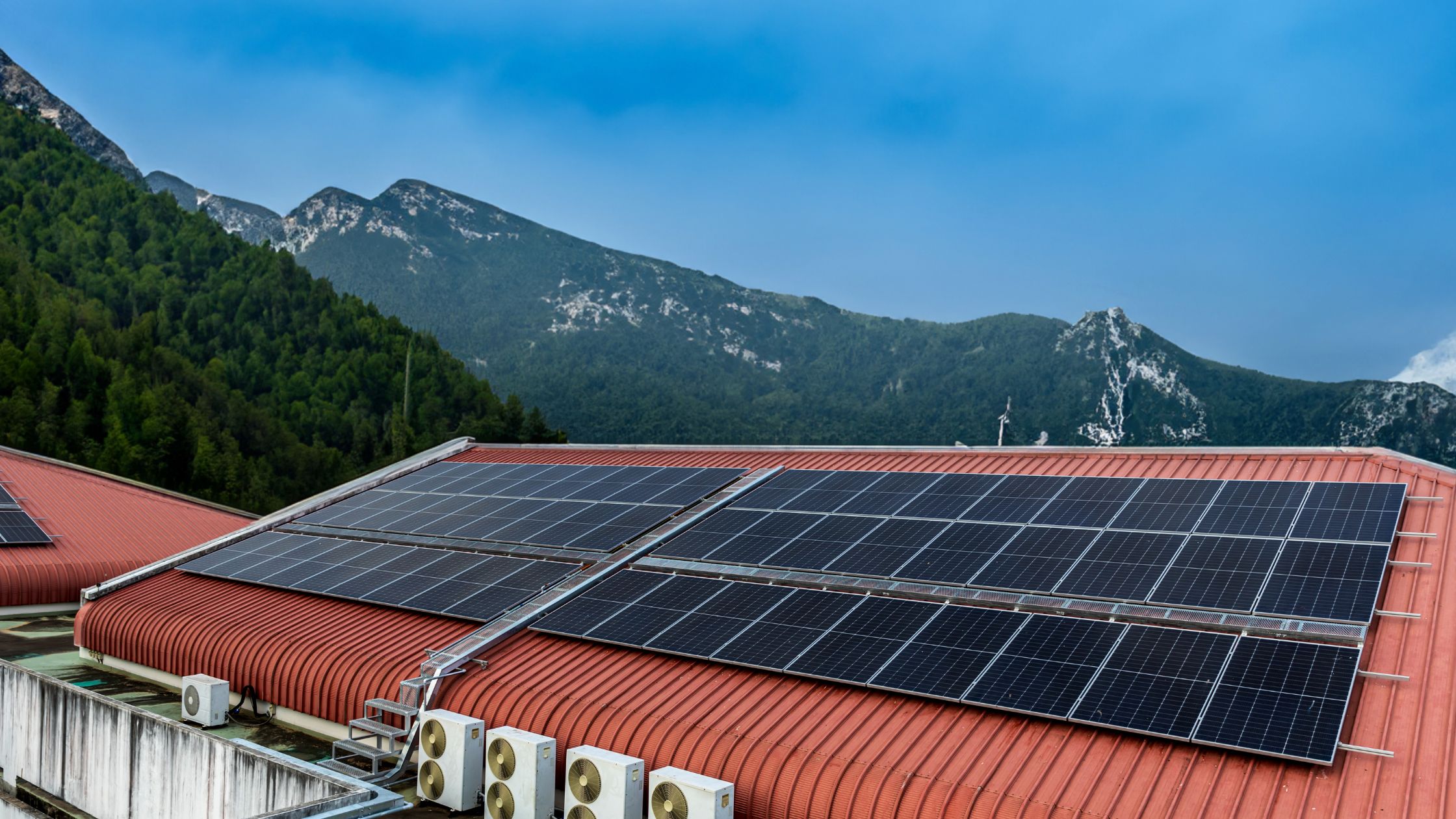 Thin Film: Amorphous Solar Panels - Efficiency, Advantages, and FAQs - Sunollo