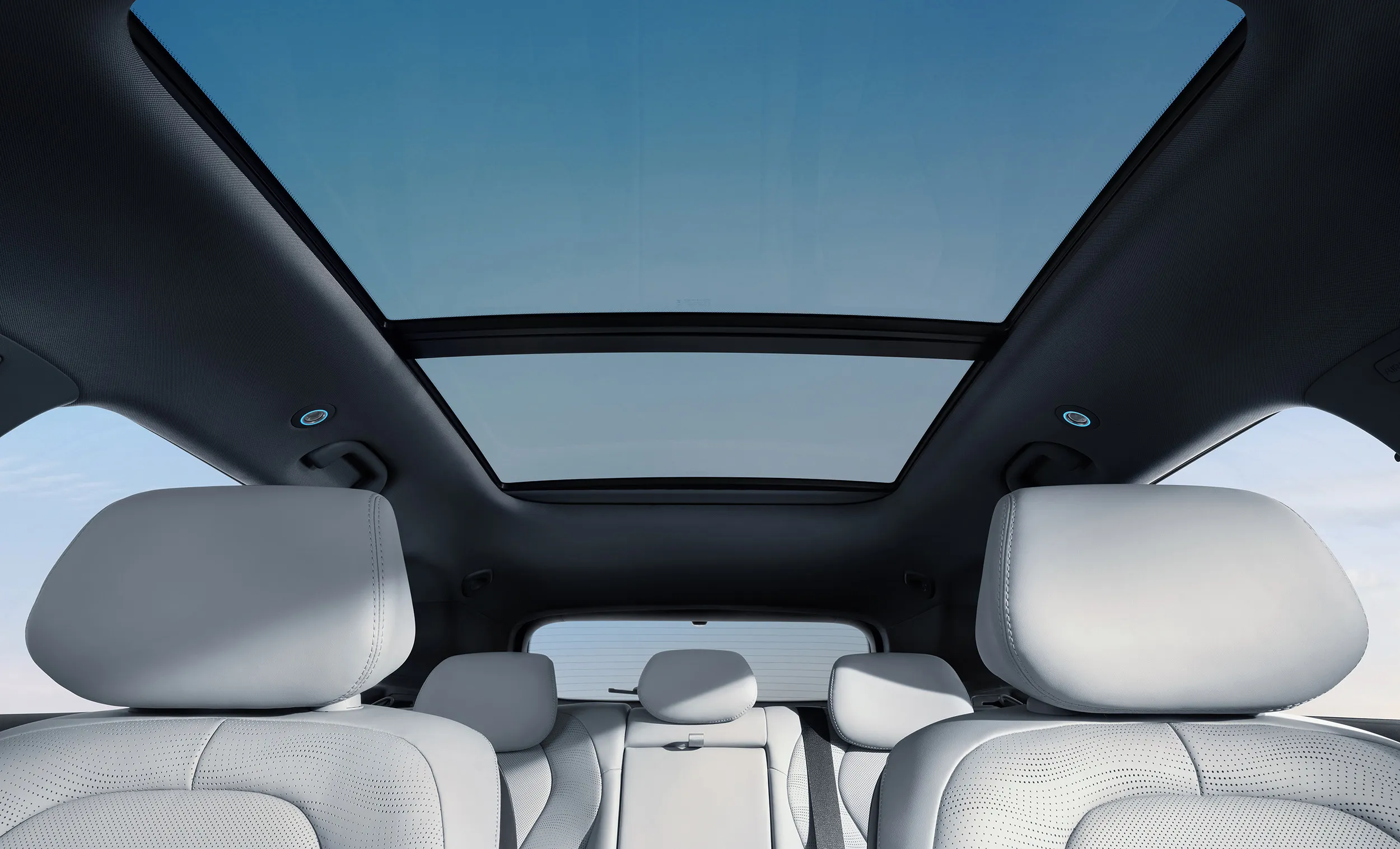 BYD SEAL 6 DM-i, Innenansicht, Mittelkonsole, Multimedia-Touchscreen