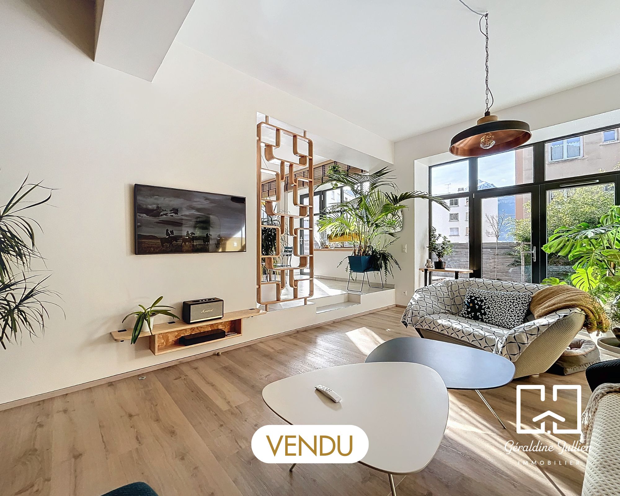 Loft centre ville de briancon a vendre geraldine jullien immobilier appartement