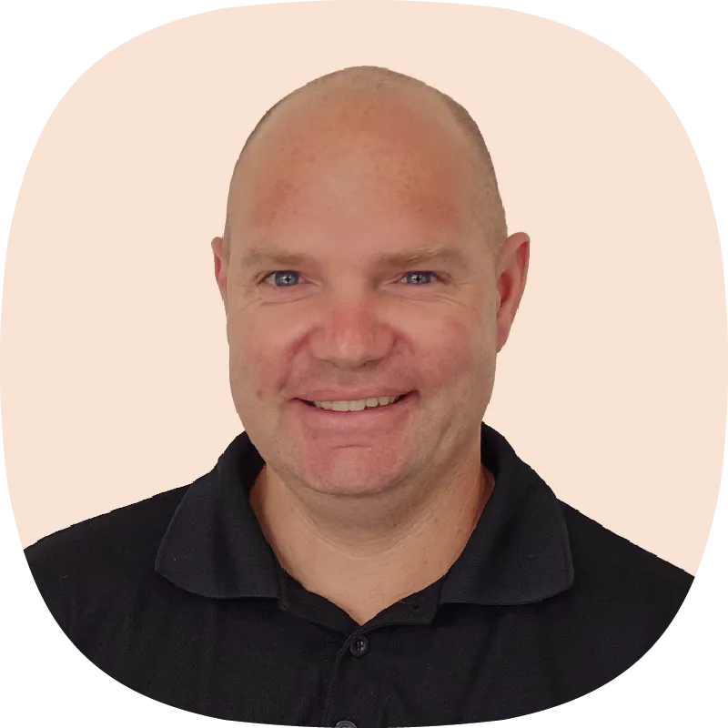 Phil Sunderland Headshot