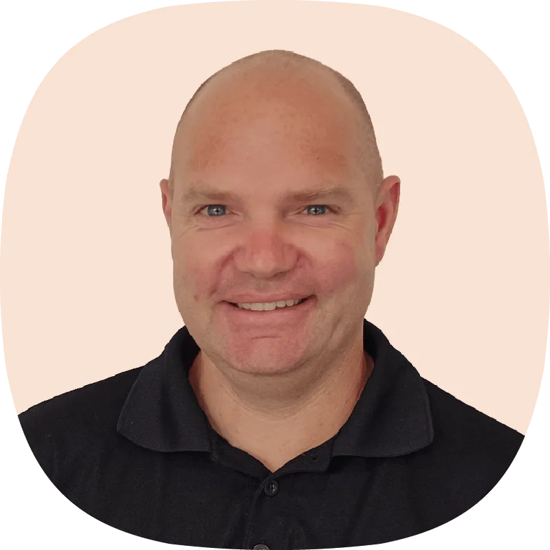 Phil Sunderland Headshot