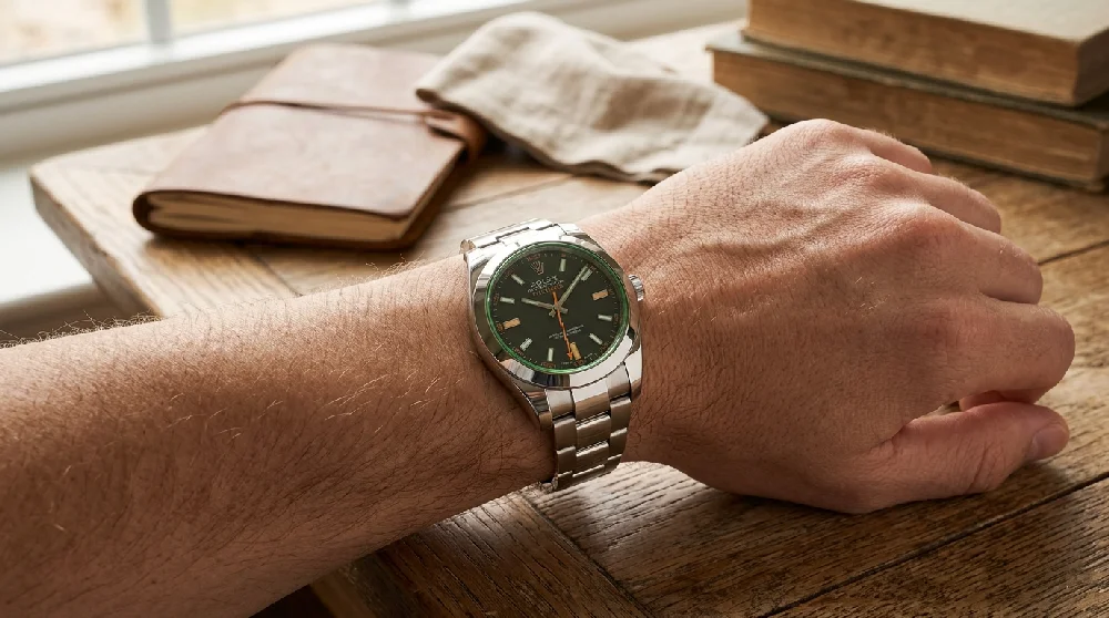 Rolex Milgauss horloge veilig opgeborgen in een kluis