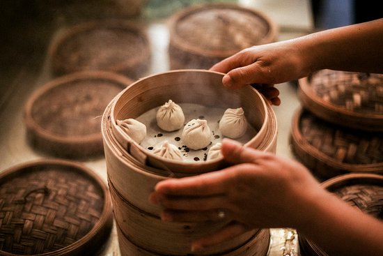 petit bao ecole de commerce malou