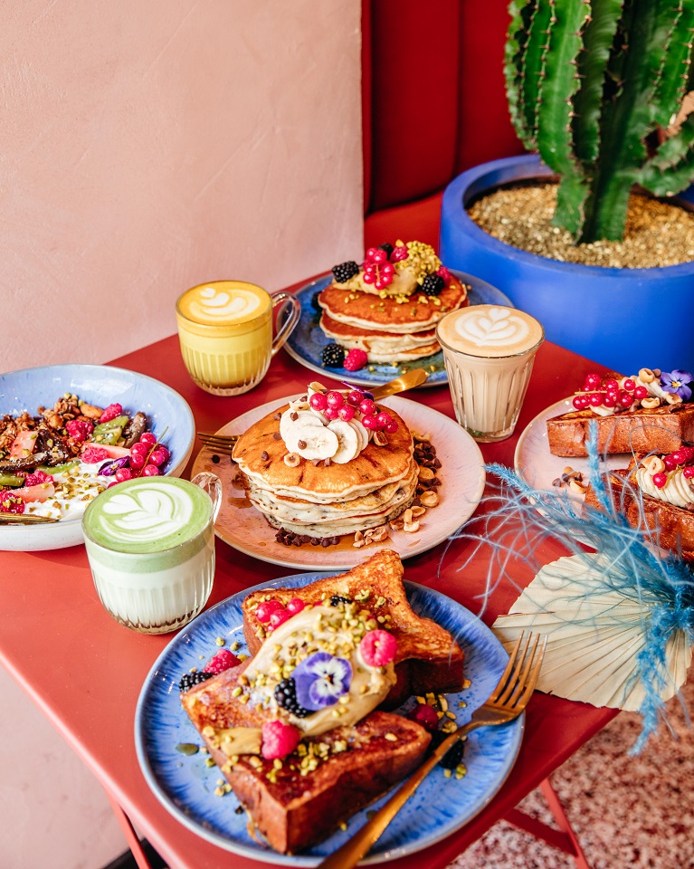 se faire connaître sur les réseaux sociaux malou brunch bon bouquet café kafkaf