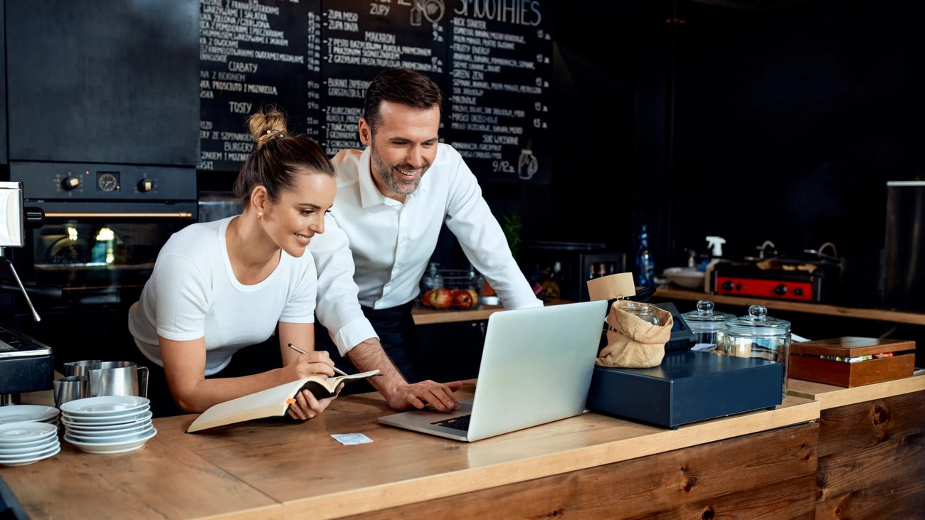 Analyser les avis Google de vos restaurants avec l'IA (et Uber Eats) : la méthode en 5 étapes