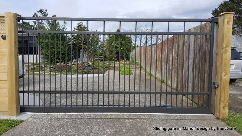 Manor Slider Gate
