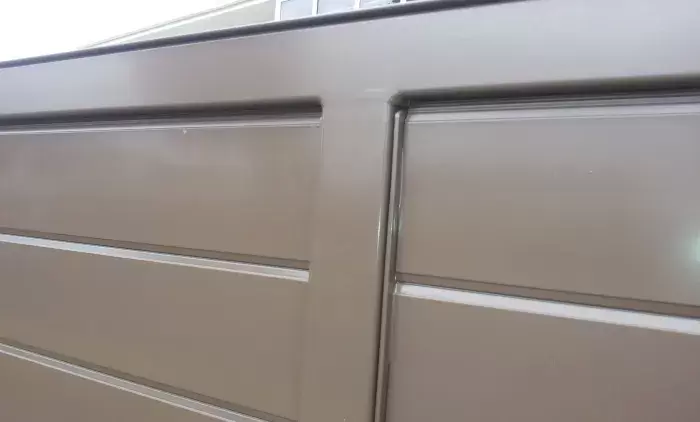 Tongue & Groove Sliding Gate