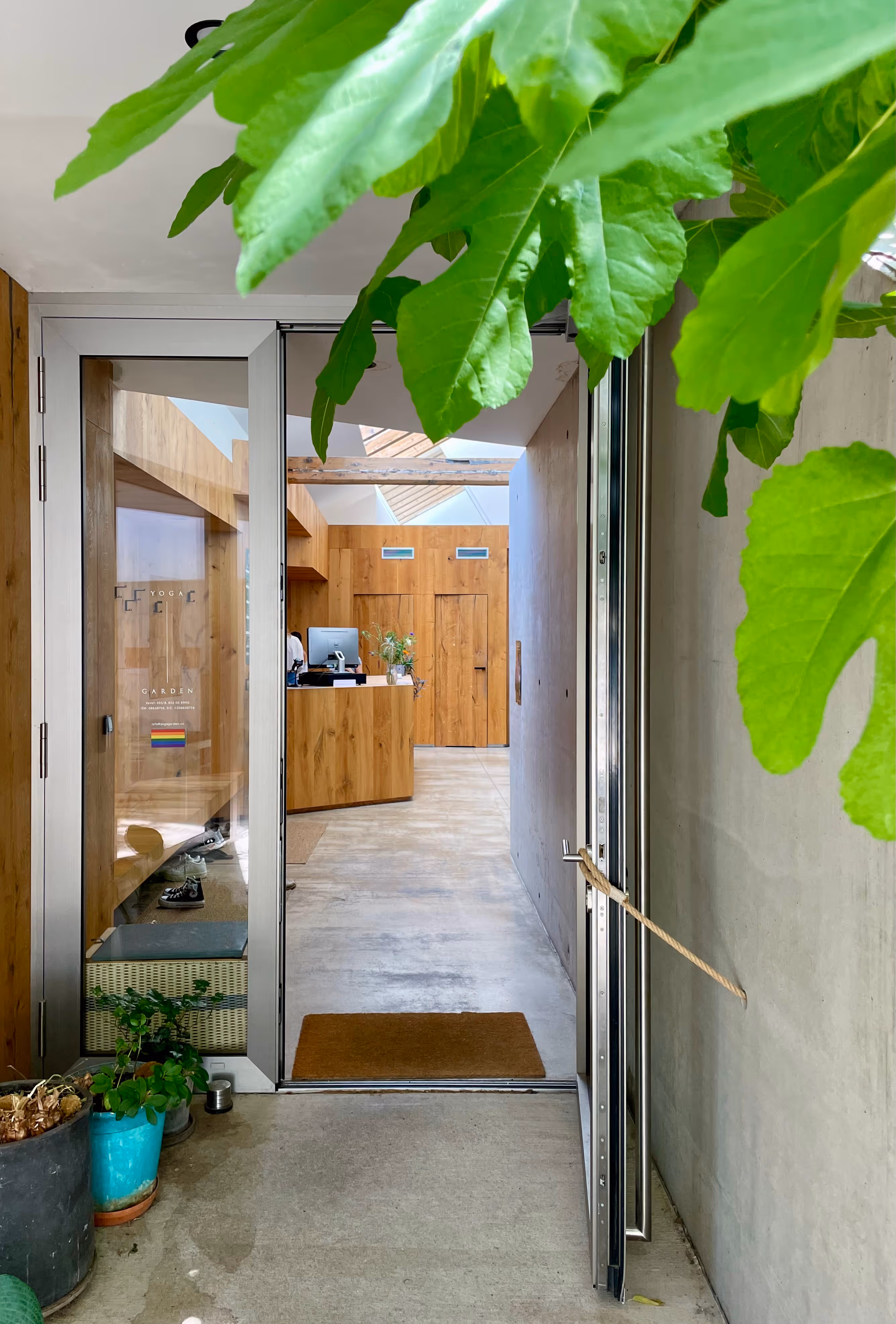 Prostředí Yoga Garden