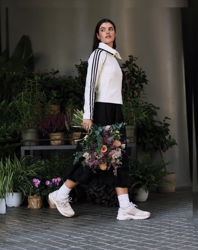 Adidas - bis zu 50% Rabatt auf alles für Frauen