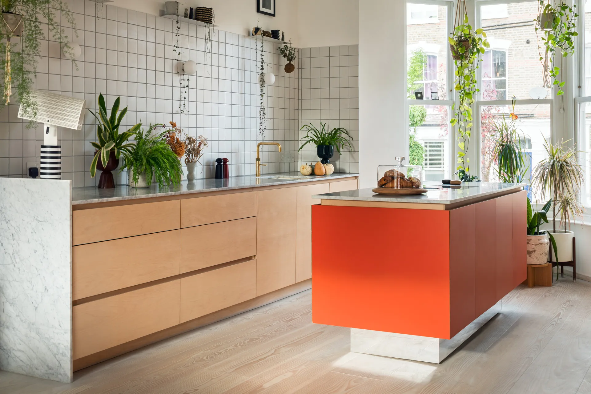 Islands divide opinion, but there’s no denying their ability to create an ergonomic flow, provide essential storage and serve as a striking focal point that anchors the entire room.