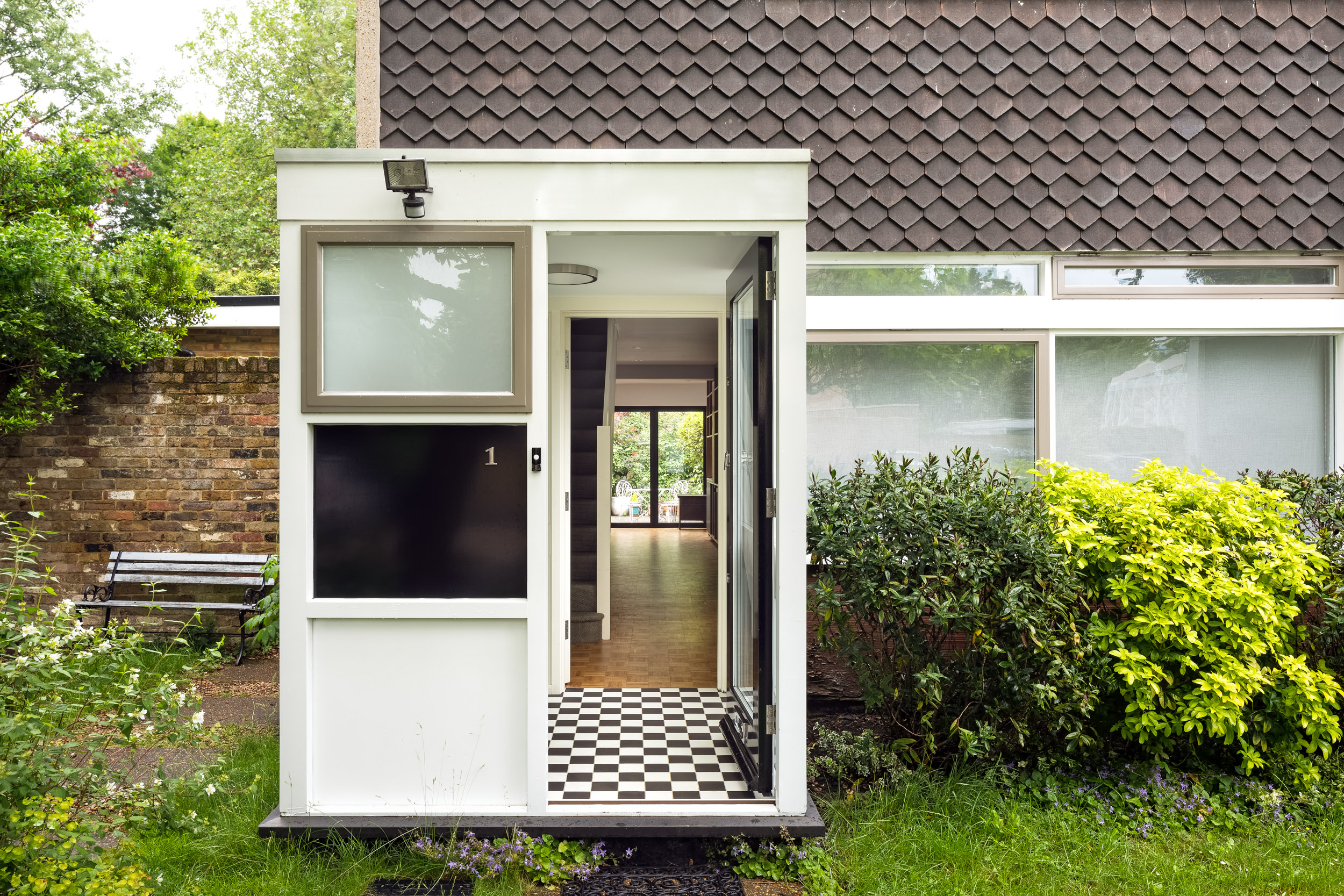 Span house porch