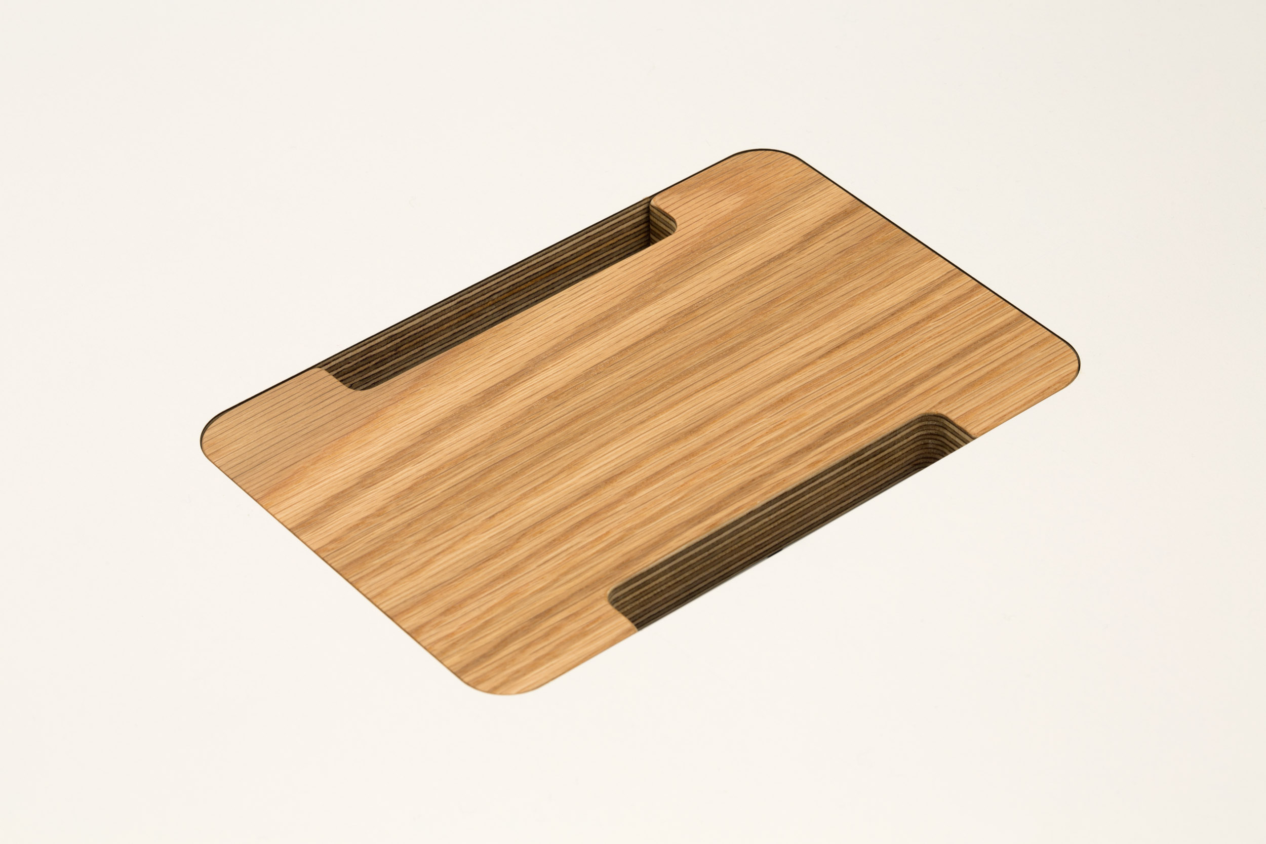 Plywood socket cover detail 