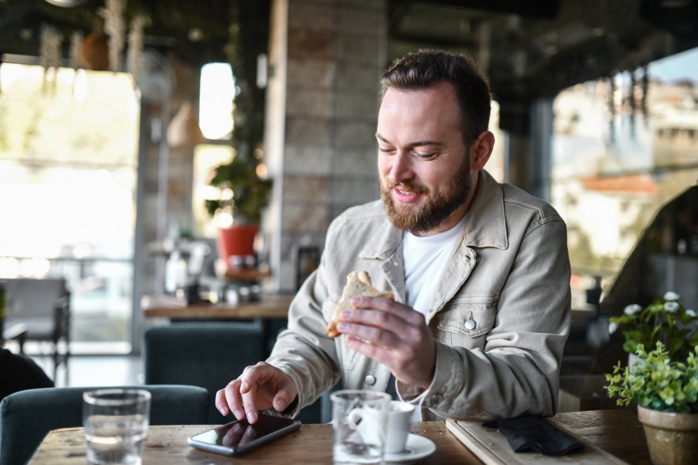 Man enjoying a meal at a cafe