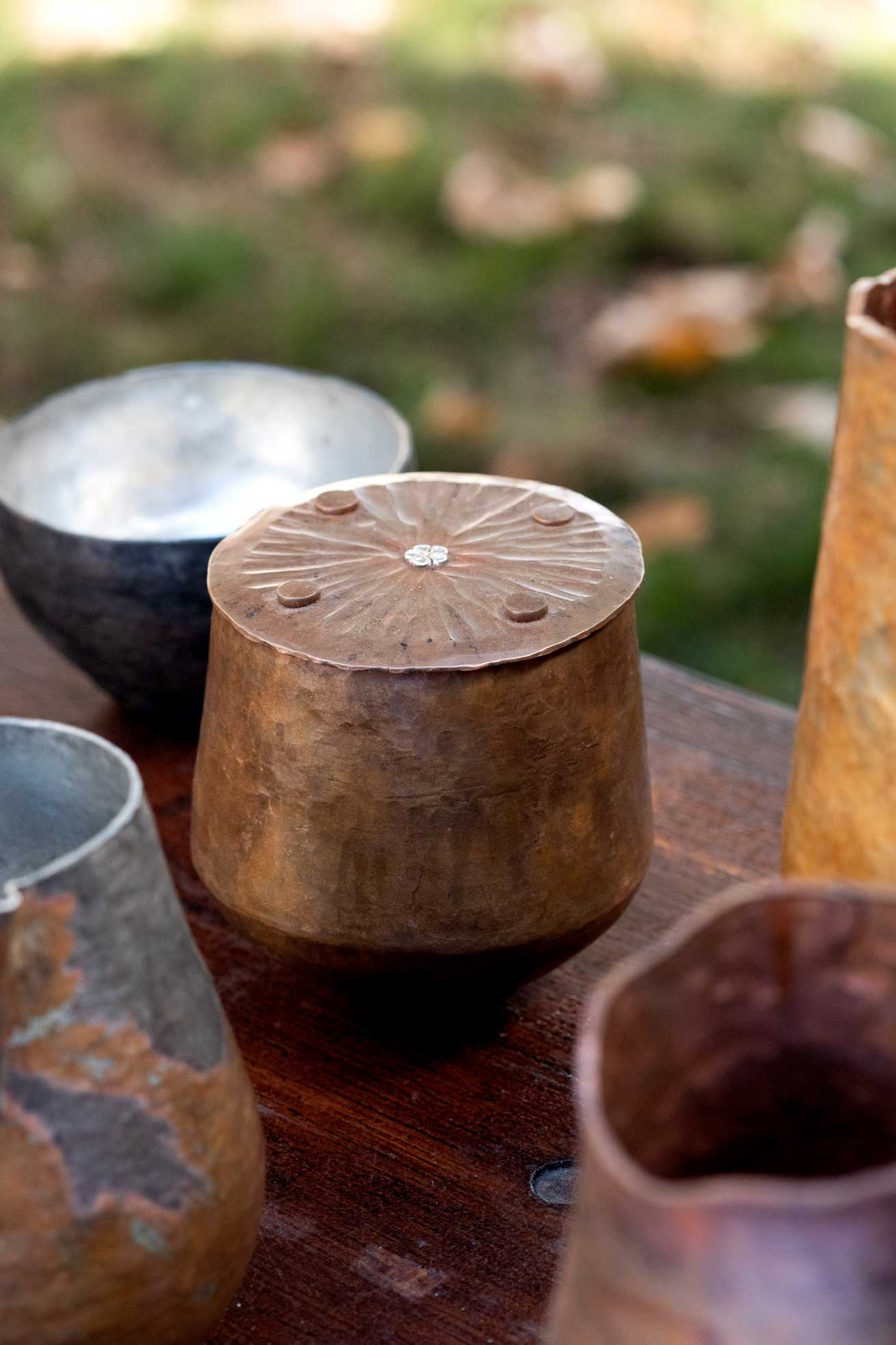 Metallic bowls and container.
