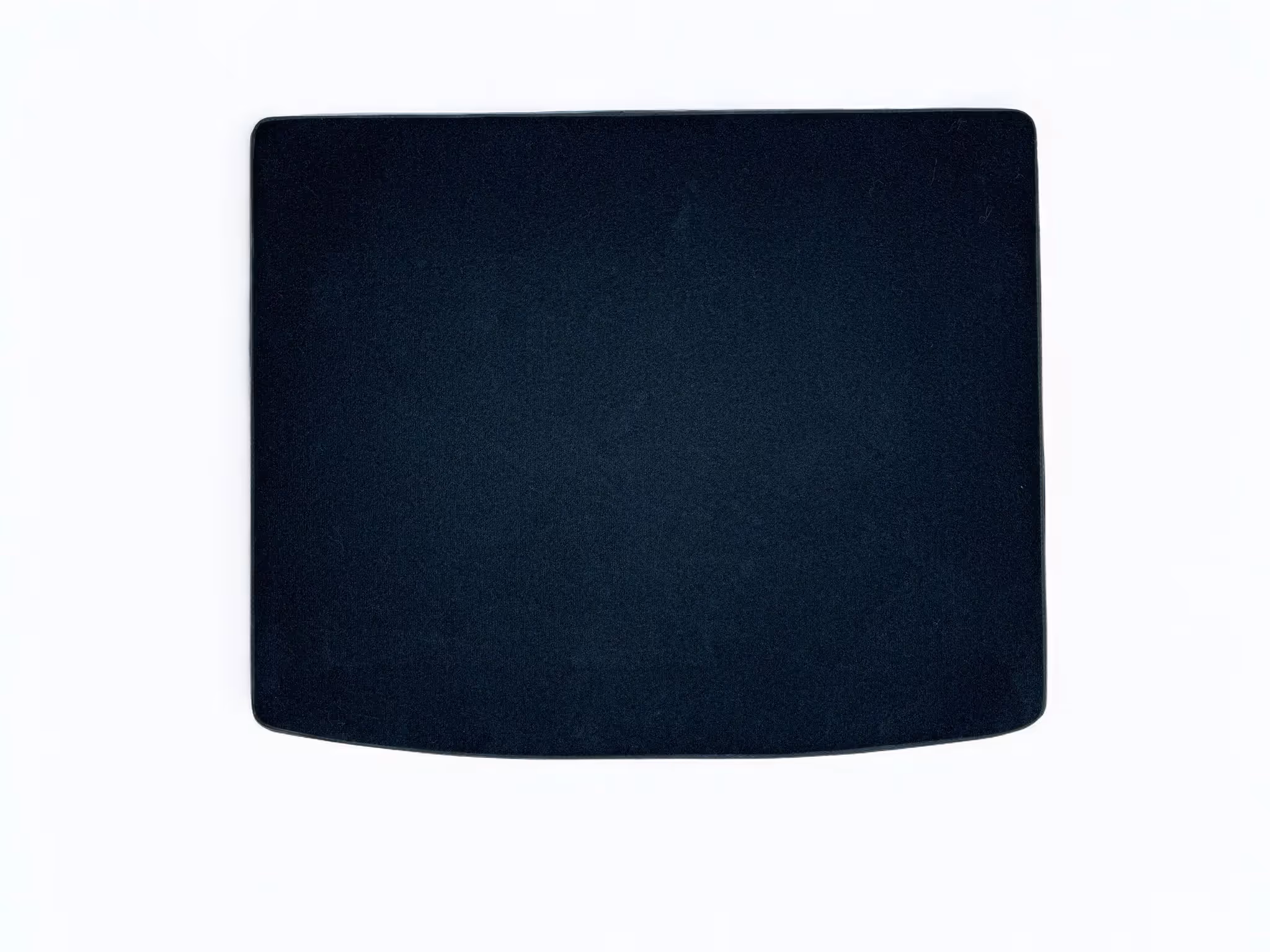 Schwarze Matte auf weißem Hintergrund