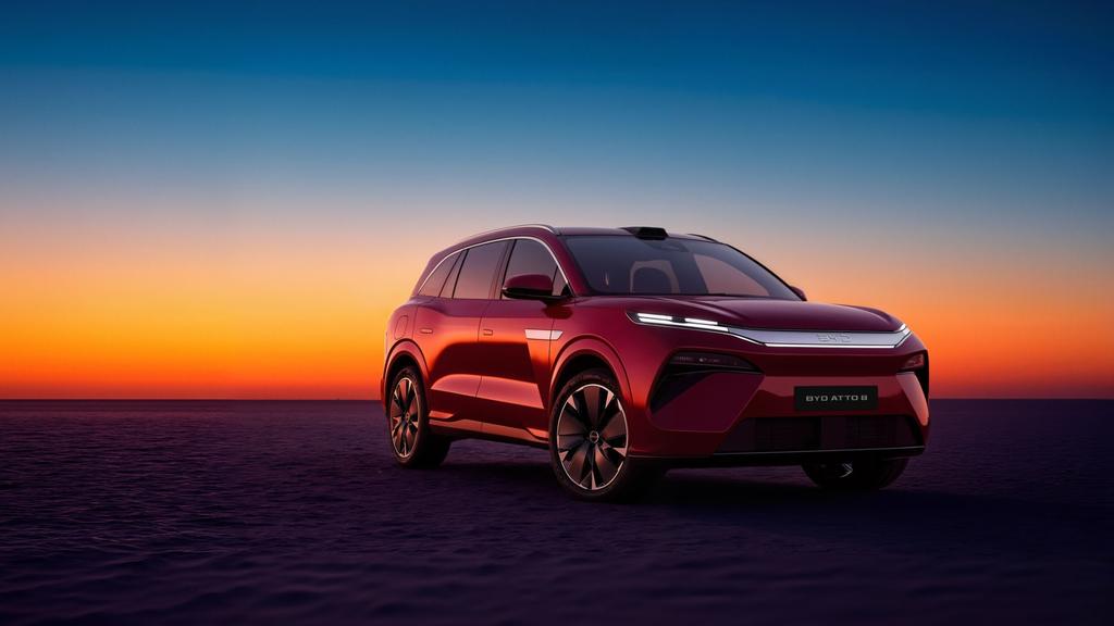 BYD ATTO 8 