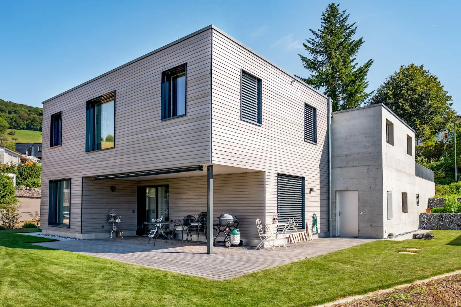 Exquisites Einfamilienhaus in Gansingen: Planung, Beratung und Bau durch Experten. Qualität und Kundenträume im Fokus.