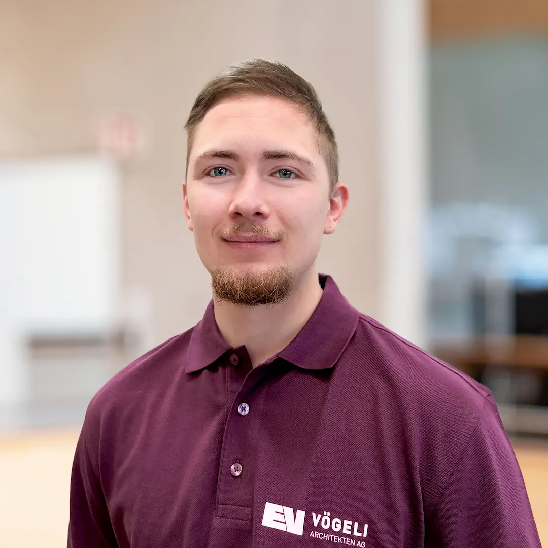 Teammitglied der Vögeli Architekten AG, Experte für moderne Holzbauarchitektur und Bauplanung