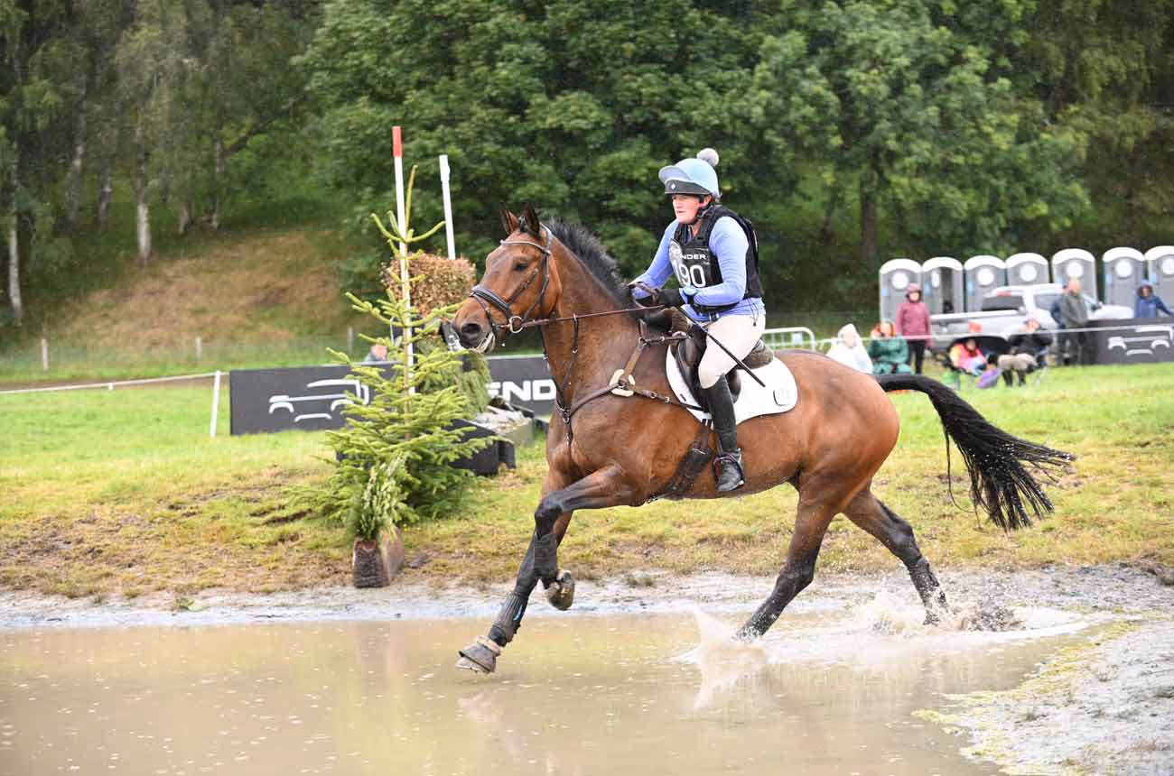 caitland-Padfield-brand-ambassador-Norvite-Equine