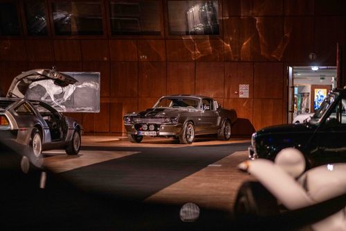 Eleanor filmová hvězda ze 60 sekund na výstavě SPEED ART