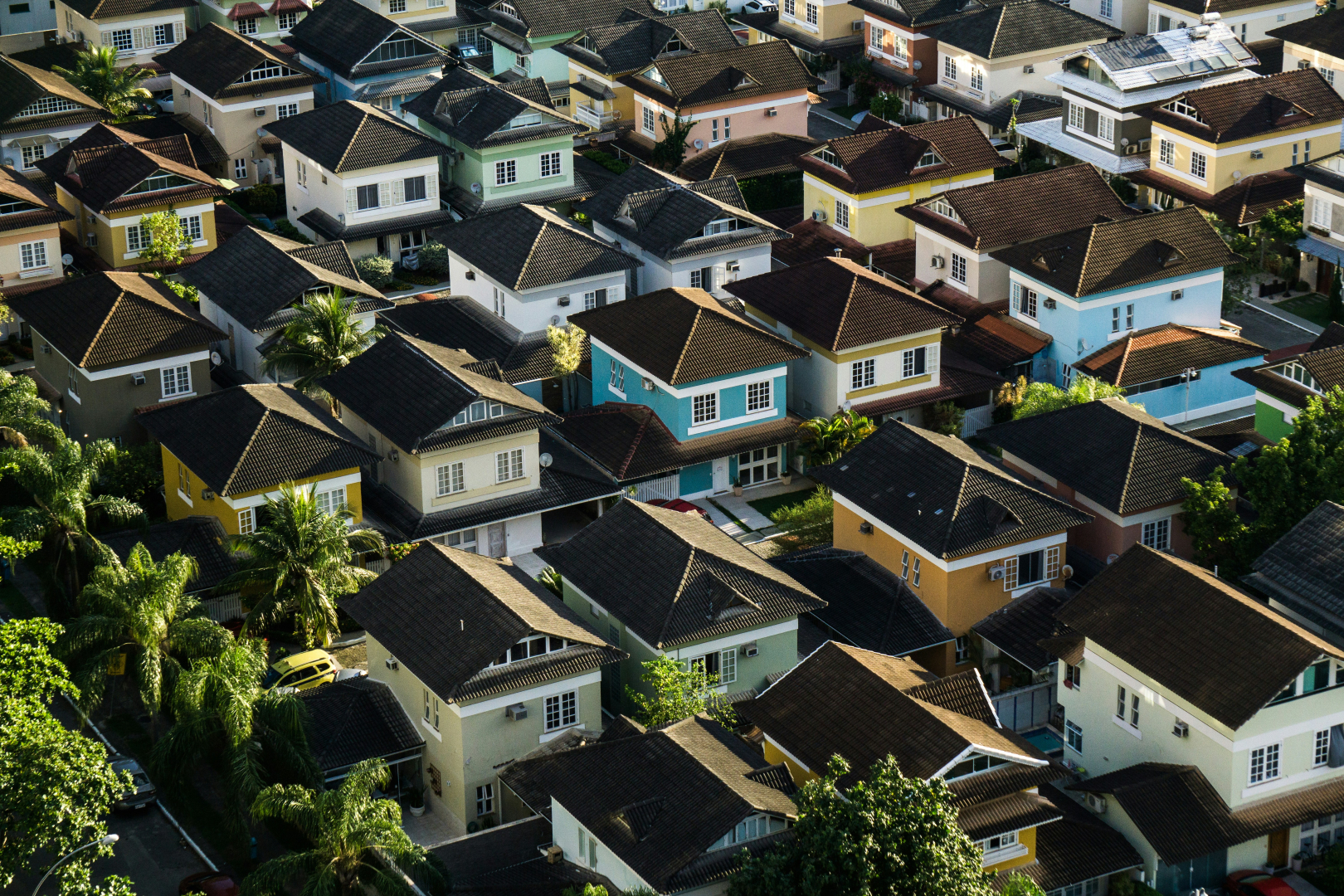 Double Closing in Houston Real Estate: Risks, Laws & How It Works
