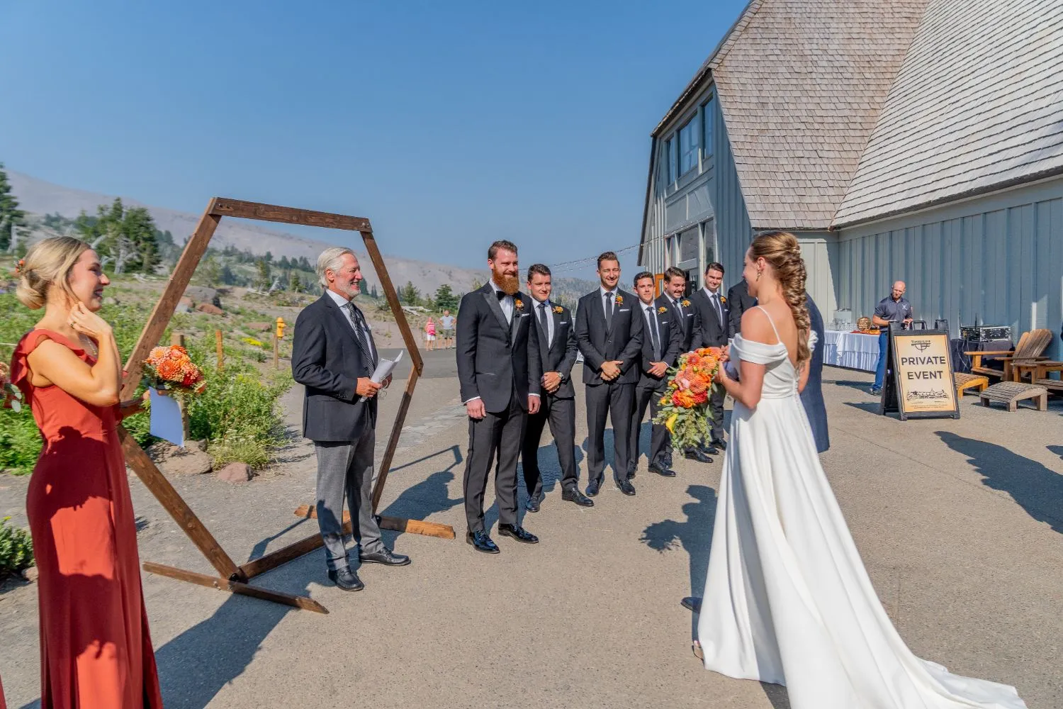 bride and groom wedding ceremony