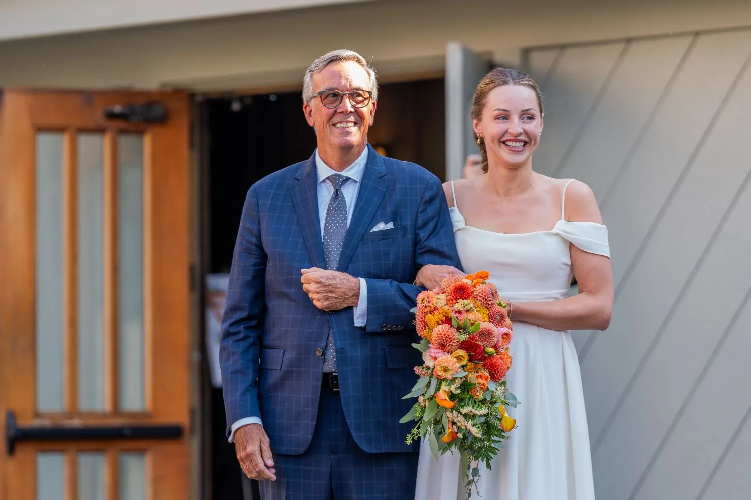 bride and groom wedding ceremony