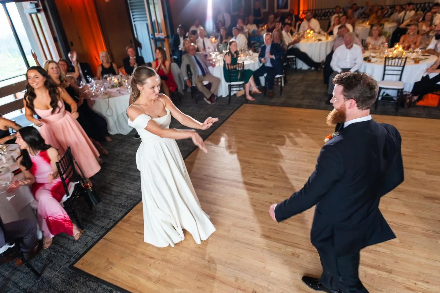 bridge and groom first dance