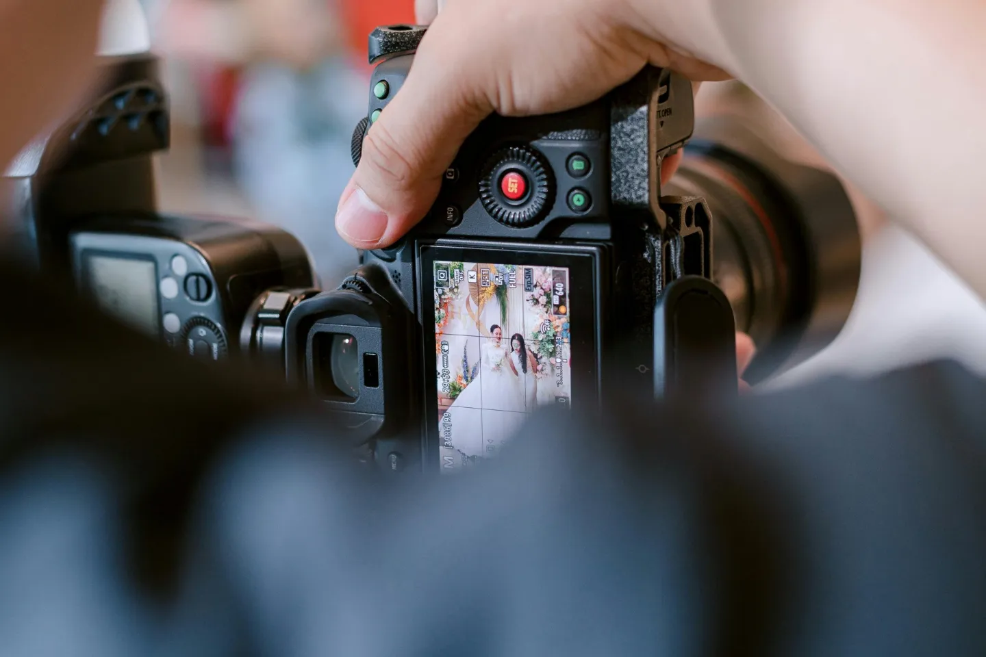 How to Choose a Wedding Videographer