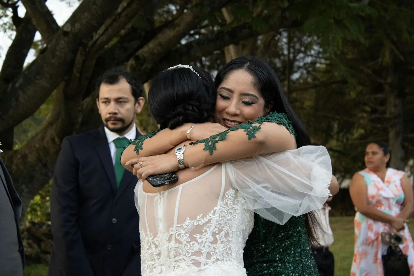 Capturing Candid Moments: How Videography Can Replace Formal Toasts