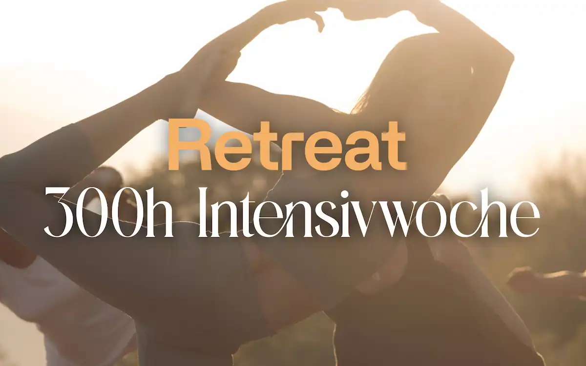 300h yoga retreat banner