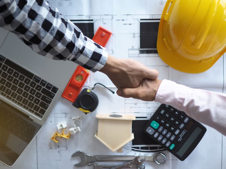 Choosing a Contractor: What to Look for in a Remodeling Company