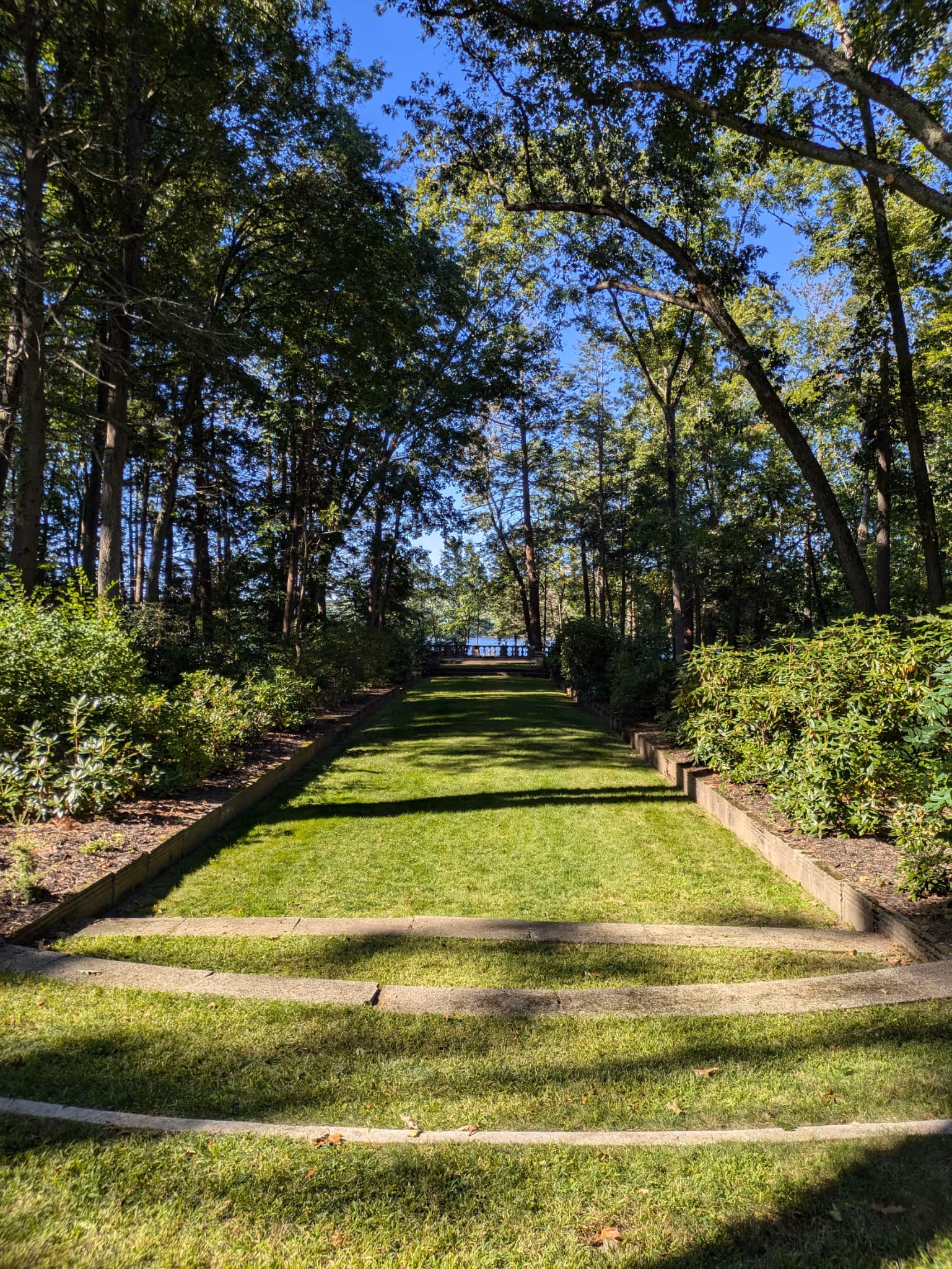 Bowling Green in summer 2