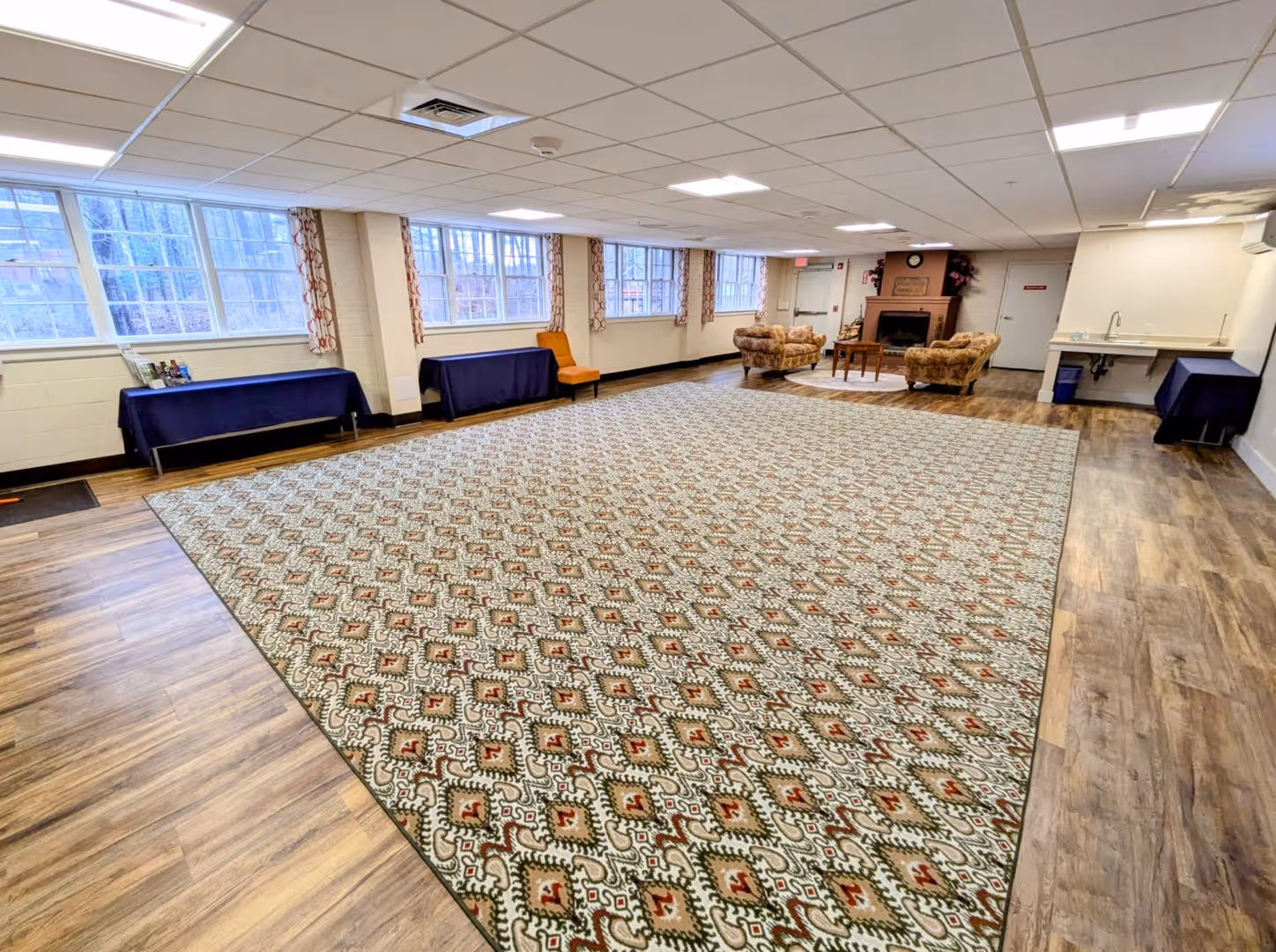 Moses meeting room from back front corner