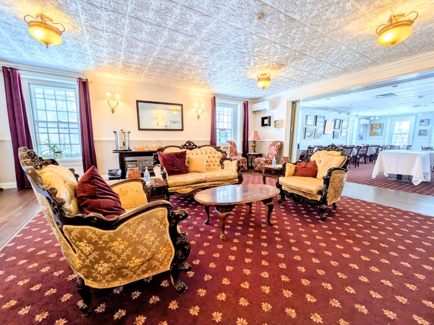 Rolling Ridge Sitting Room from front entrance