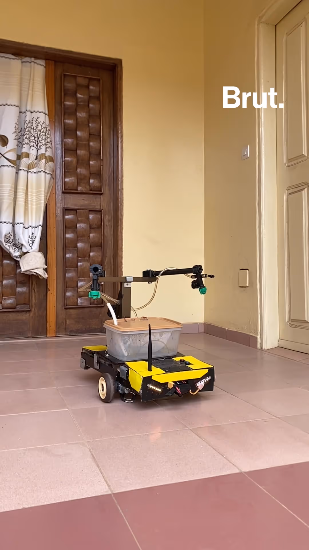 il-a-invente-un-robot-pour-aider-les-agriculteurs
