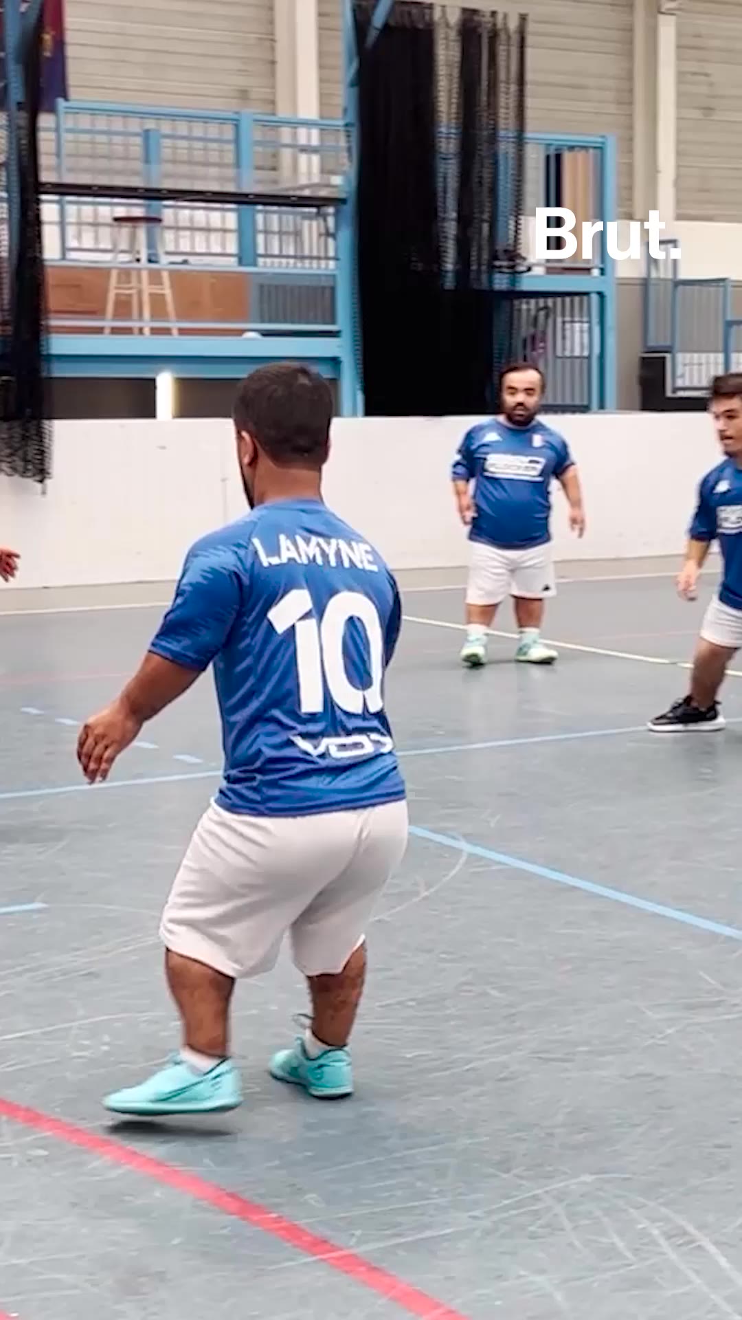 On a assisté à l'entraînement de "l'équipe de France" de foot des personnes de petite taille