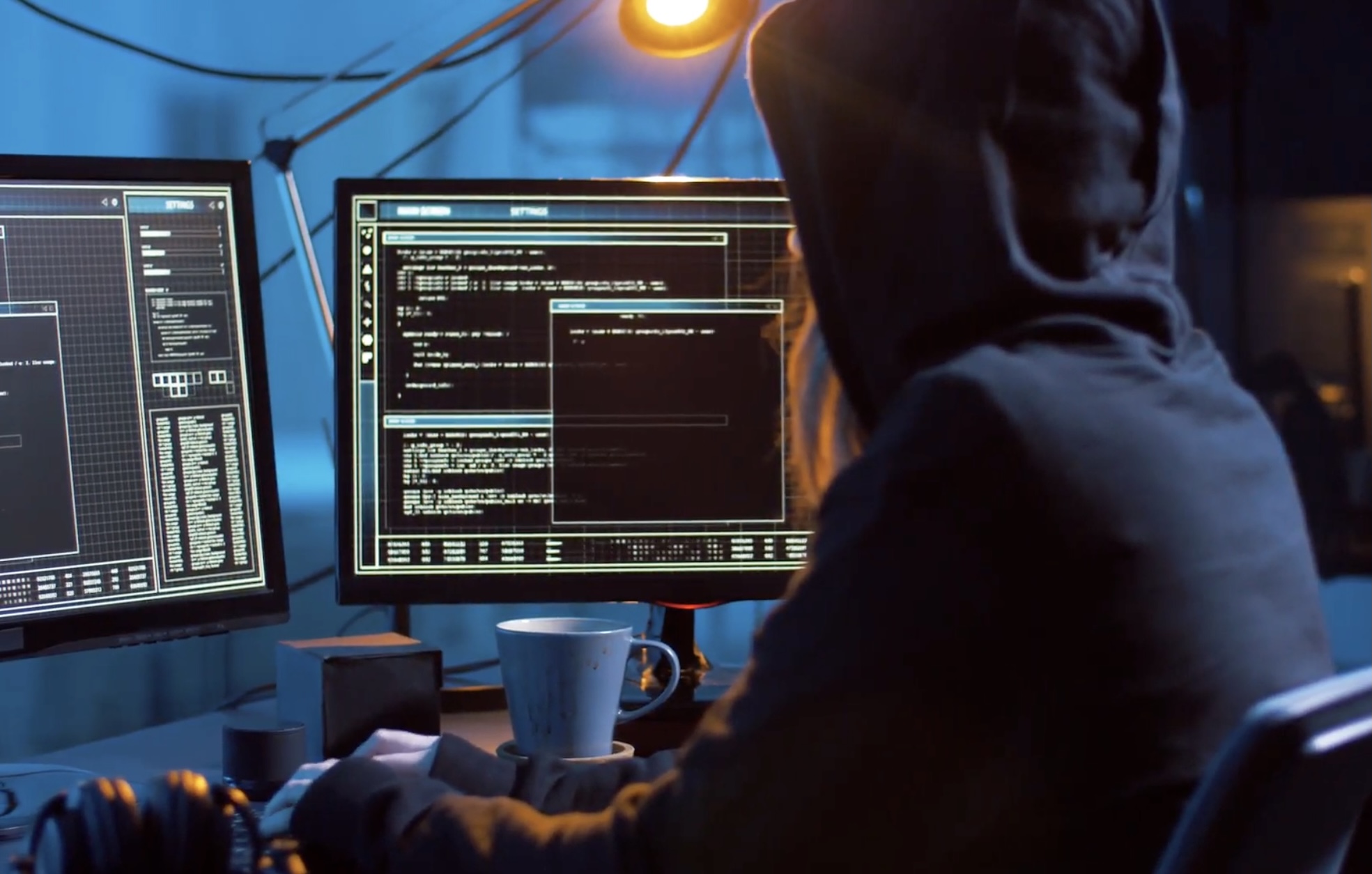Un membre du groupe de hackers "Lockbit" arrêté par les gendarmes français en Ukraine