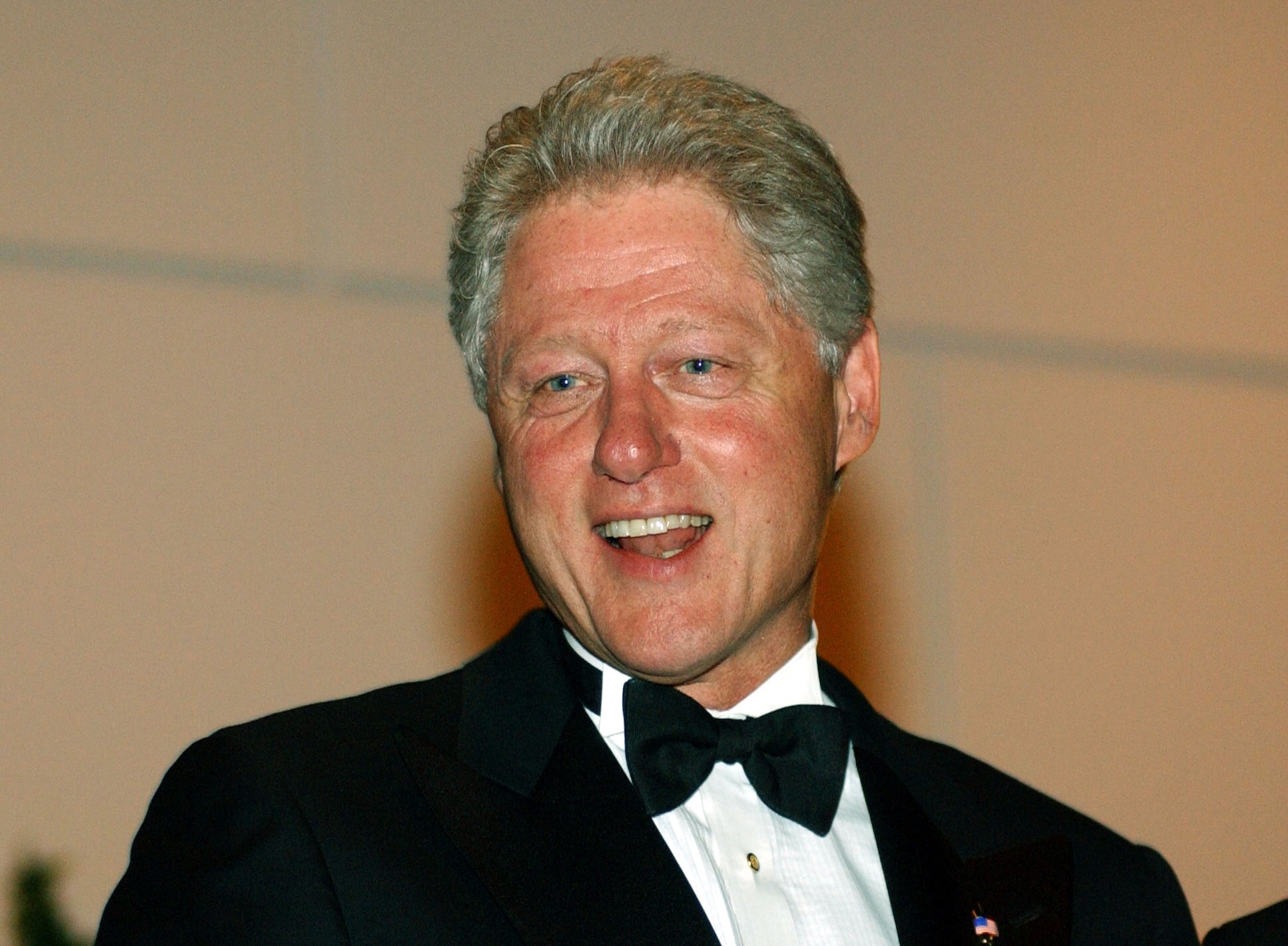 Bill et Hillary Clinton assignés à comparaître au Congrès pour l'affaire Epstein