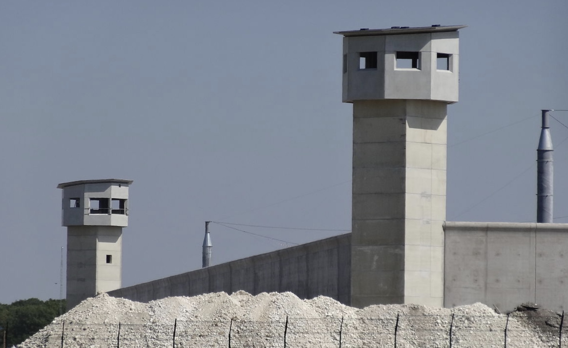 79 détenus ont été transférés à la prison de Vendin-le-Vieil, annonce Gérald Darmanin