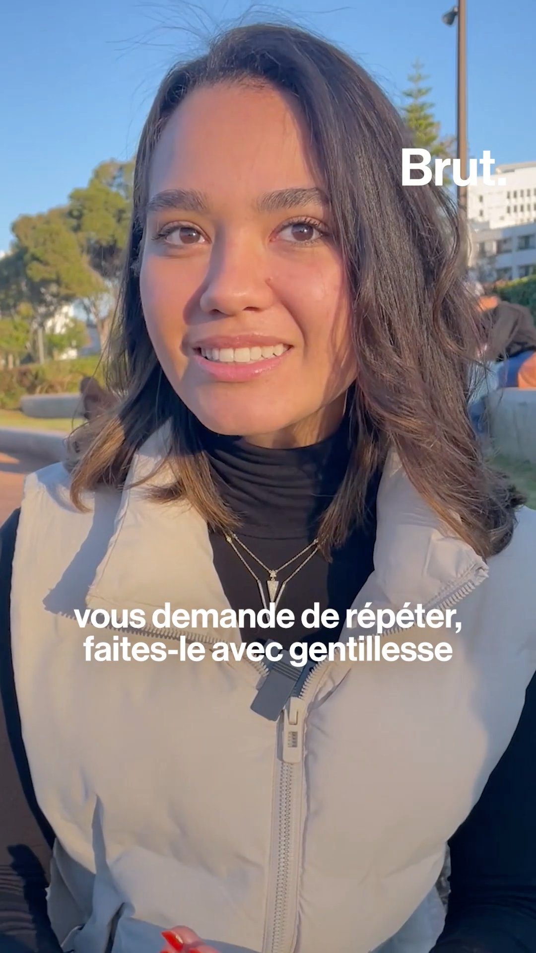 Malentendante depuis ses 2 ans, elle raconte