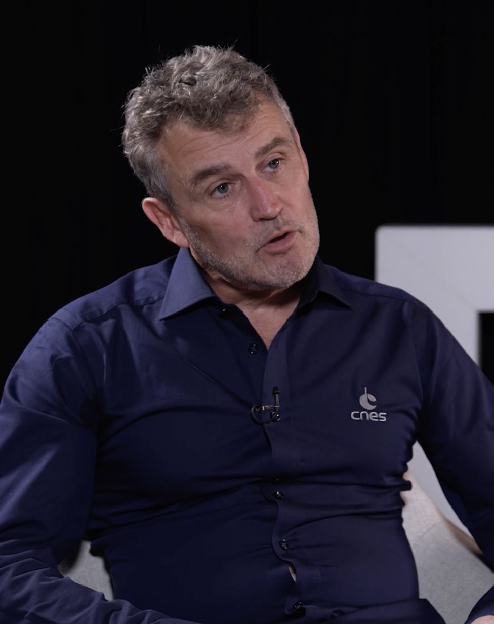 Enquêter sur les ovnis, c'est le métier de Frédéric Courtade