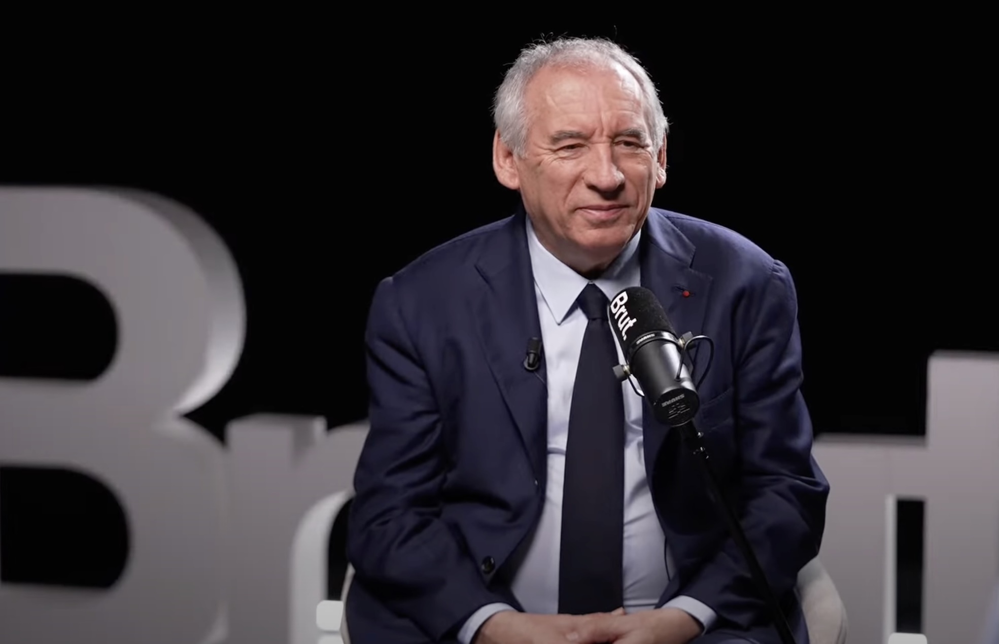 9 citations à retenir de l’interview de François Bayrou sur Brut.