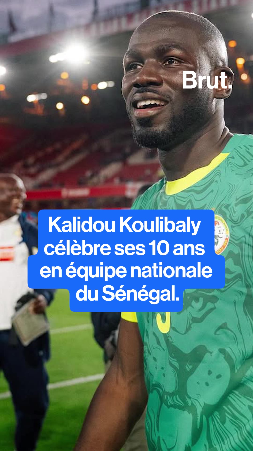kalidou-koulibaly-fete-10-ans-avec-les-lions-de-la-teranga